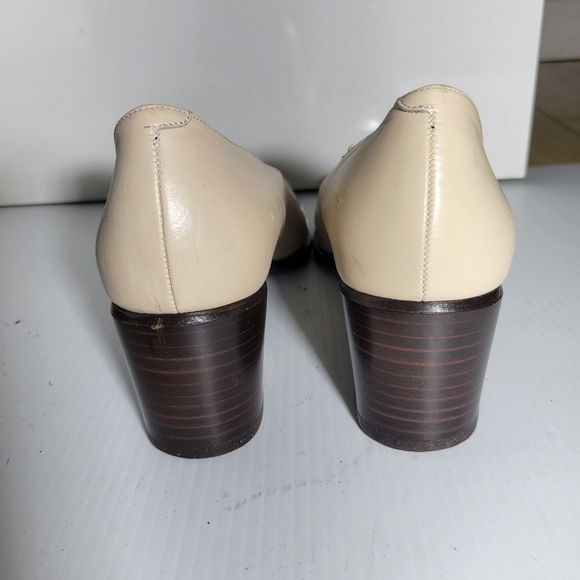 ❤️ 3 for $35 Amalfi leather block heel square toe beige neutral tan shoes 6.5 - Picture 3 of 7